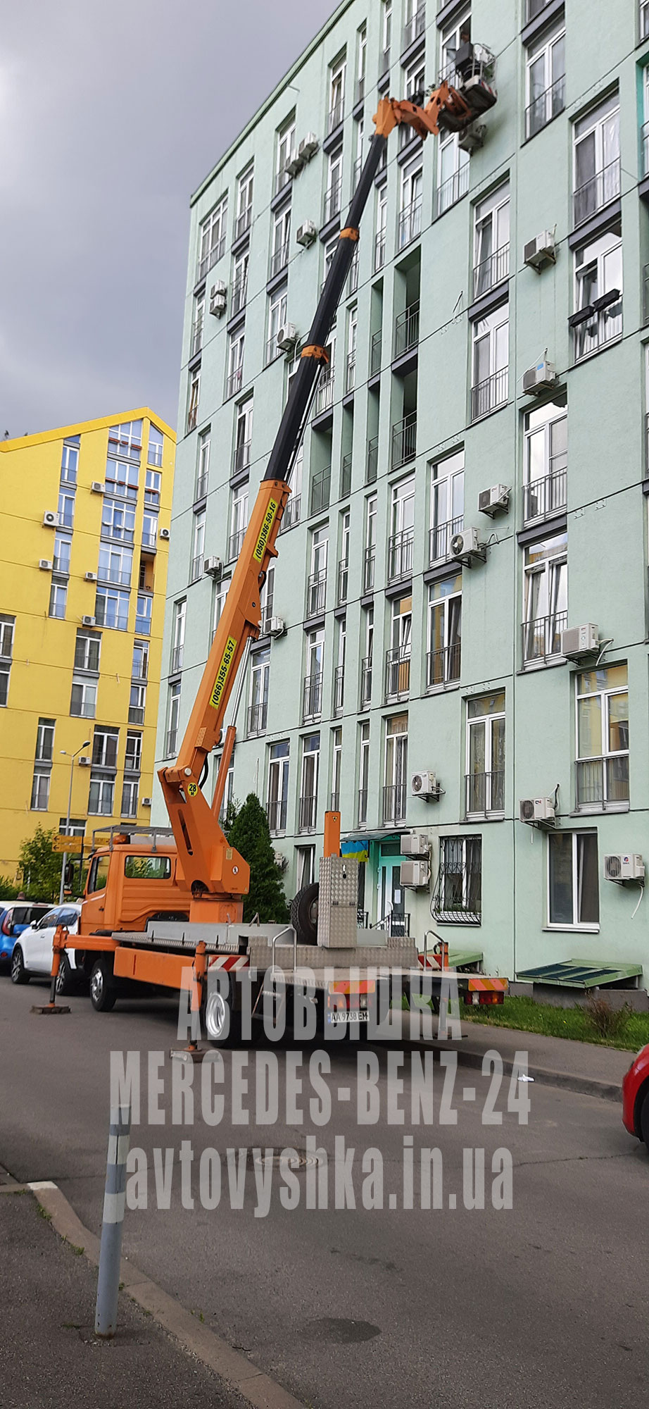 Аренда автовышки в Киеве Мерседес-Бенц-28 Аренда автовышки в Киеве Мерседес-Бенц-28